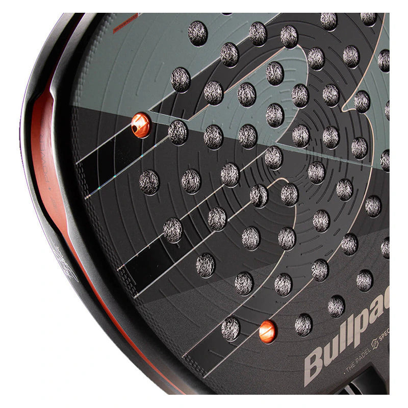 Pala Bullpadel Hack 04 Comfort 2026 Gris Oscuro