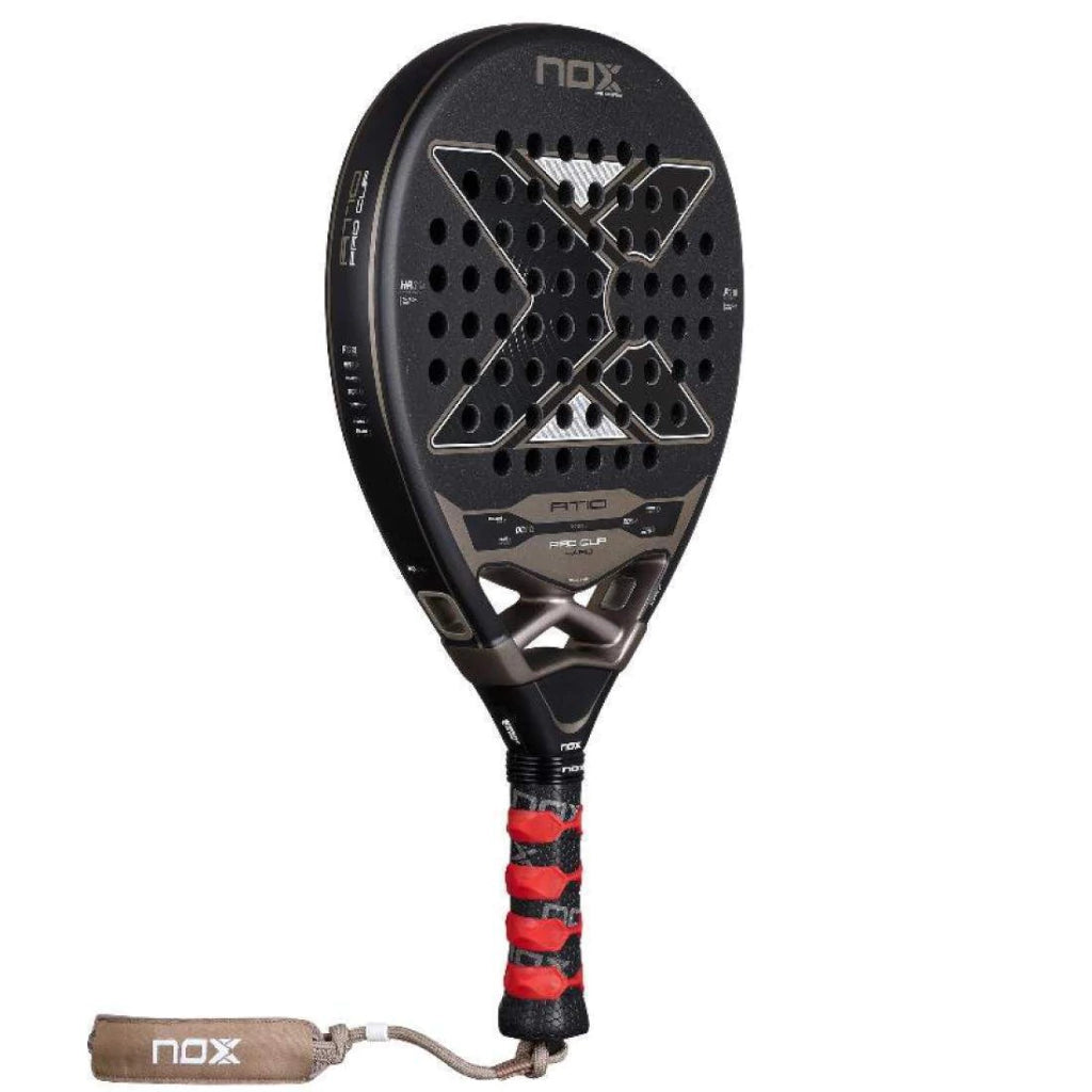 Pala Nox AT10 Pro Cup Hard By Agustin Tapia 2026