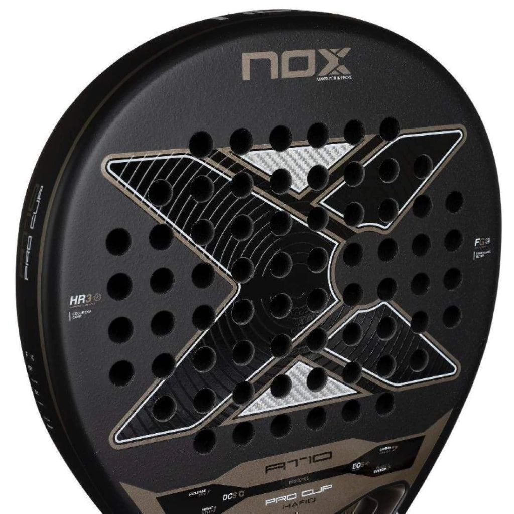 Pala Nox AT10 Pro Cup Hard By Agustin Tapia 2026