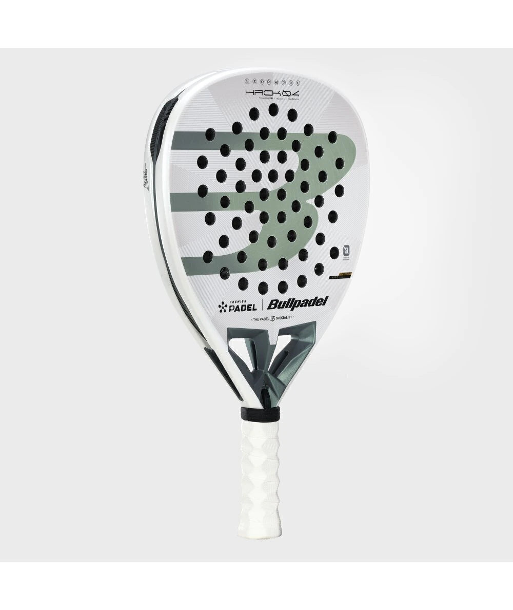 Pala Bullpadel Premier Hack 04 PP26